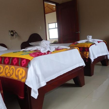 Casa Los Delfines Hotel Puerto Villamil Kültér fotó