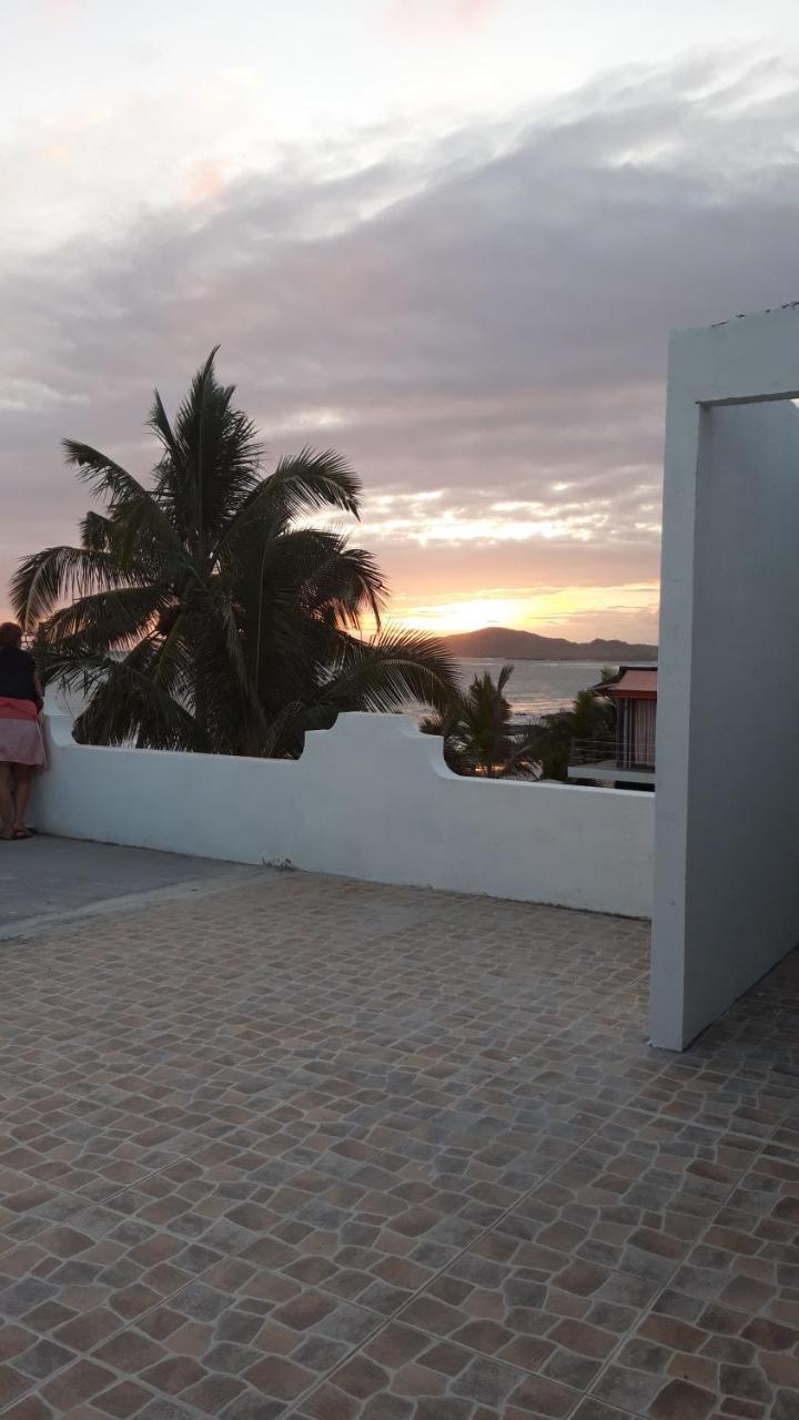 Casa Los Delfines Hotel Puerto Villamil Kültér fotó